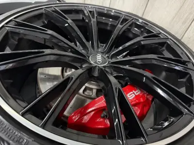 Audi RS Q3 2022 · foto 18