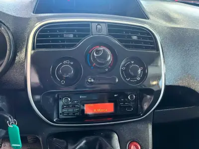 Renault Kangoo 2020 · foto 10
