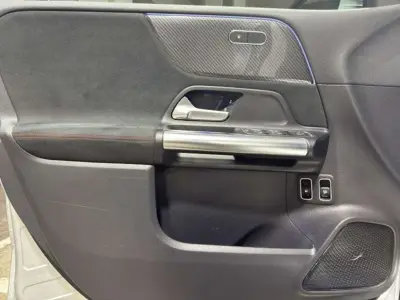 Mercedes-Benz Clase B 2021 · foto 15