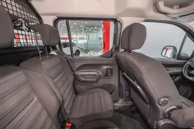 Opel Combo 2023 · foto 7
