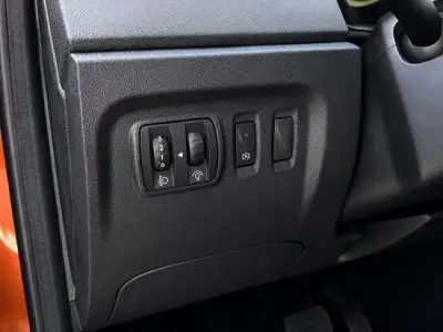 Renault Captur 2020 · foto 17