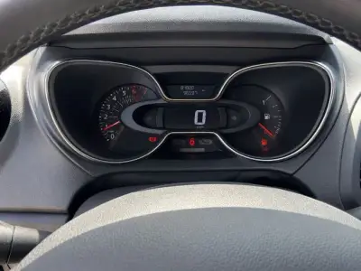 Renault Captur 2020 · foto 11