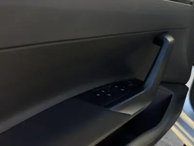 Volkswagen Polo 2023 · foto 8