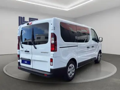 Renault Trafic 2023 · foto 5
