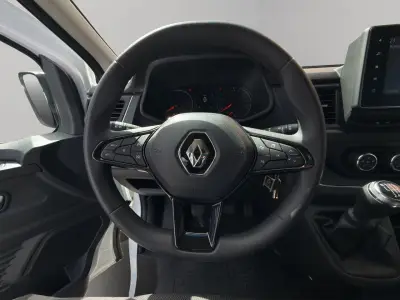 Renault Trafic 2023 · foto 15