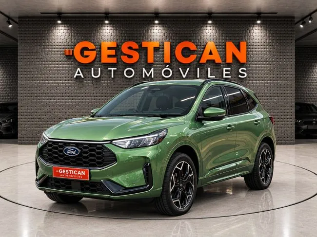Ford Kuga 2026 en 4 islas · CEC