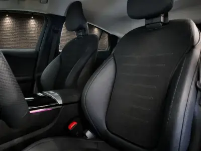 Mercedes-Benz GLC Coupe 2026 · foto 13