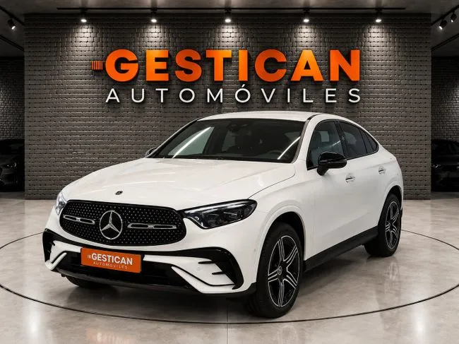 Mercedes-Benz GLC Coupe 2026 en 4 islas · CEC