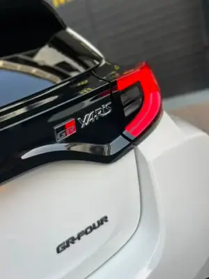 Toyota GR Yaris 2024 · foto 9