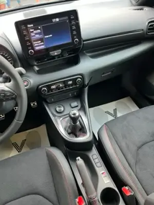 Toyota GR Yaris 2024 · foto 17