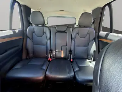 Volvo XC90 2021 · foto 13