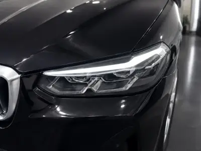 BMW X3 2022 · foto 4