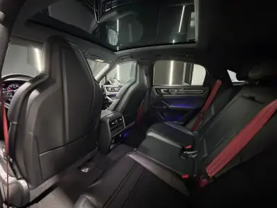 Porsche Cayenne Coupe 2023 · foto 7