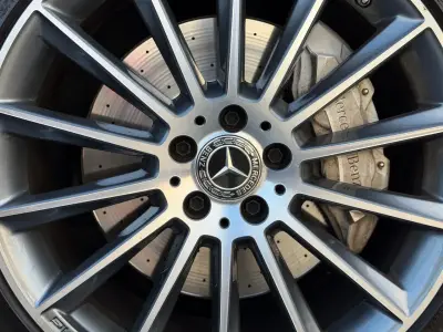 Mercedes-Benz Clase E 2018 · foto 19