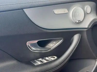 Mercedes-Benz Clase E 2018 · foto 13