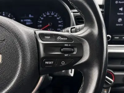 KIA Rio 2023 · foto 8