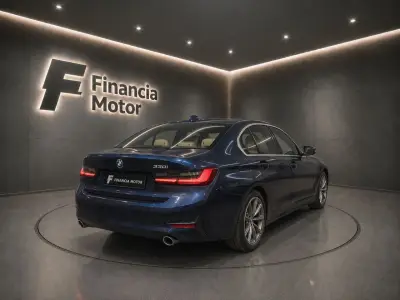 BMW Serie 3 2019 · foto 3