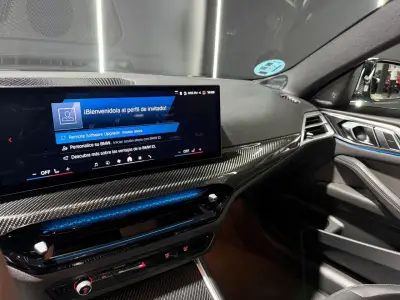 BMW M4 2024 · foto 9