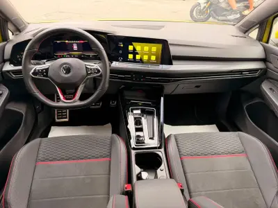 Volkswagen Golf GTI 2022 · foto 5