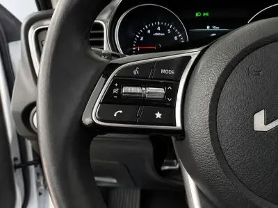 KIA Xceed 2024 · foto 9
