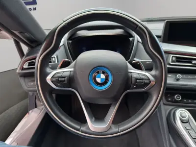 BMW i8 2017 · foto 15