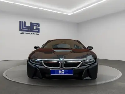 BMW i8 2017 · foto 2