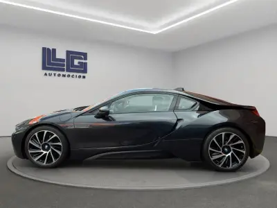 BMW i8 2017 · foto 8