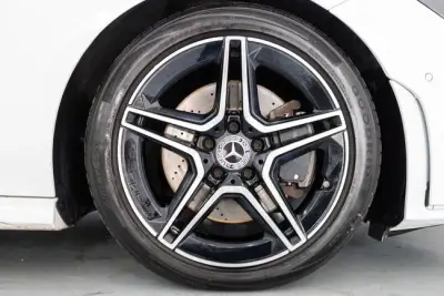 Mercedes-Benz CLA 2019 · foto 8