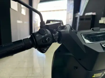 Vmoto E-Max 120 L 2025 · foto 8