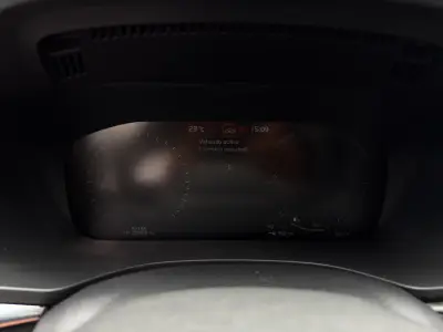 Volvo XC60 2021 · foto 10