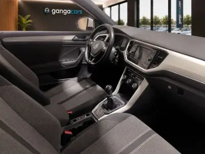 Volkswagen T-Roc Cabrio 2021 · foto 8