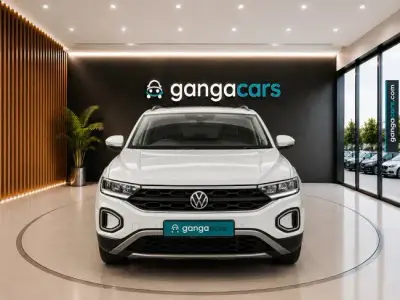 Volkswagen T-Roc 2023 · foto 3