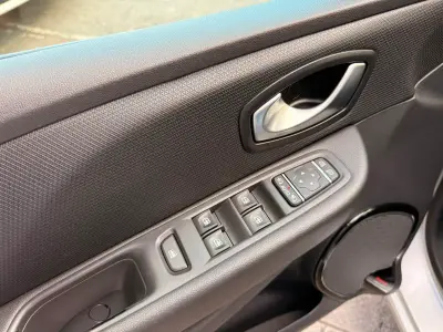 Renault Clio 2018 · foto 11