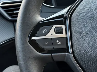 Peugeot 208 2026 · foto 8