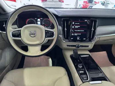 Volvo S90 2019 · foto 15