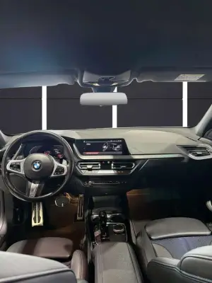 BMW Serie 1 2023 · foto 7