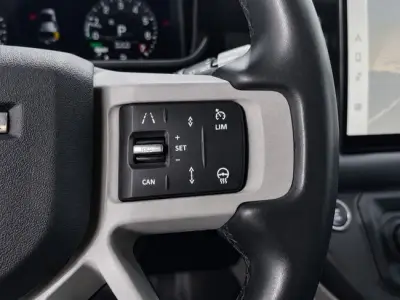 Land Rover Defender 2022 · foto 11