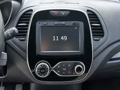 Renault Captur 2020 · foto 9