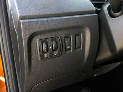 Renault Captur 2020 · foto 15
