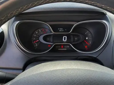 Renault Captur 2020 · foto 16