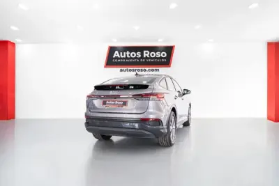 Audi Q4 e-tron 2021 · foto 3