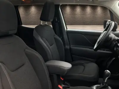 Jeep Renegade 2022 · foto 11