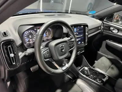Volvo XC40 2021 · foto 7