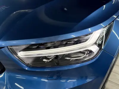 Volvo XC40 2021 · foto 16