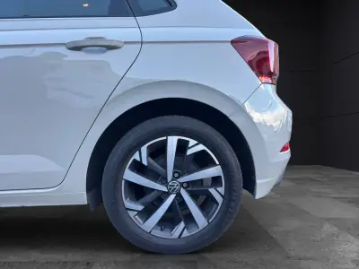 Volkswagen Polo 2023 · foto 16