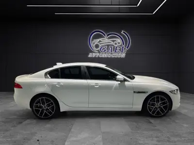 Jaguar XE 2017 · foto 5