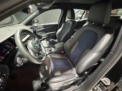 BMW Serie 1 2024 · foto 8