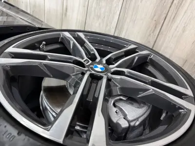 BMW Serie 1 2024 · foto 13