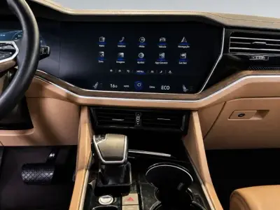 Volkswagen Touareg 2021 · foto 18
