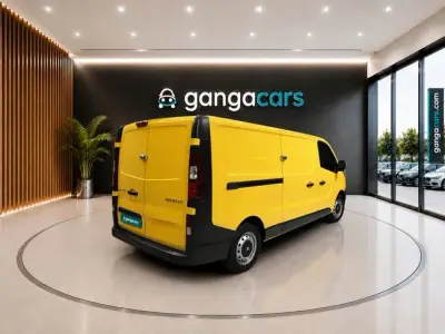 Renault Trafic 2021 · foto 5